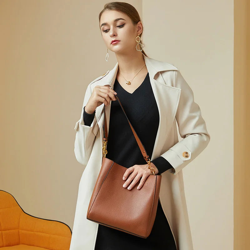 New Genuine Leather Casual Shopper Shoulder Bag Commuter Large Bucket Handbag Simple High Quality